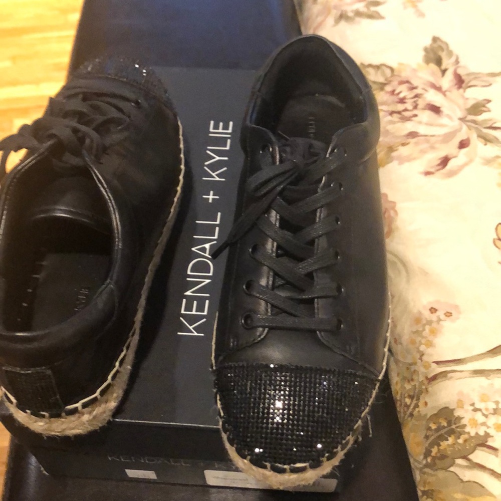 Black leather Kendall +Kylie glitter sneaker